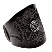 Wristband with Celtic design