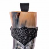 Embossed horn holder - black