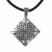 Celtic knot pendant - silver