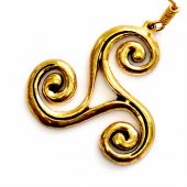 Ohrring mit Triskel - Bronze