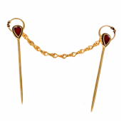 Die Nadeln von Trumpington - Replik